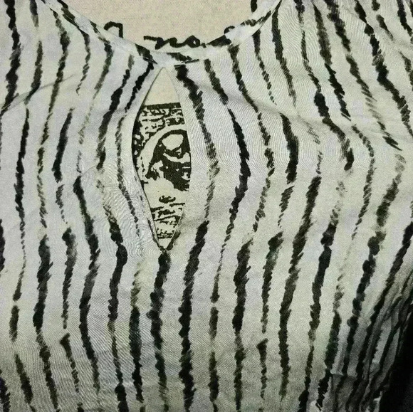 Cato Womans Blouse Size XS. - Picture 3 of 10